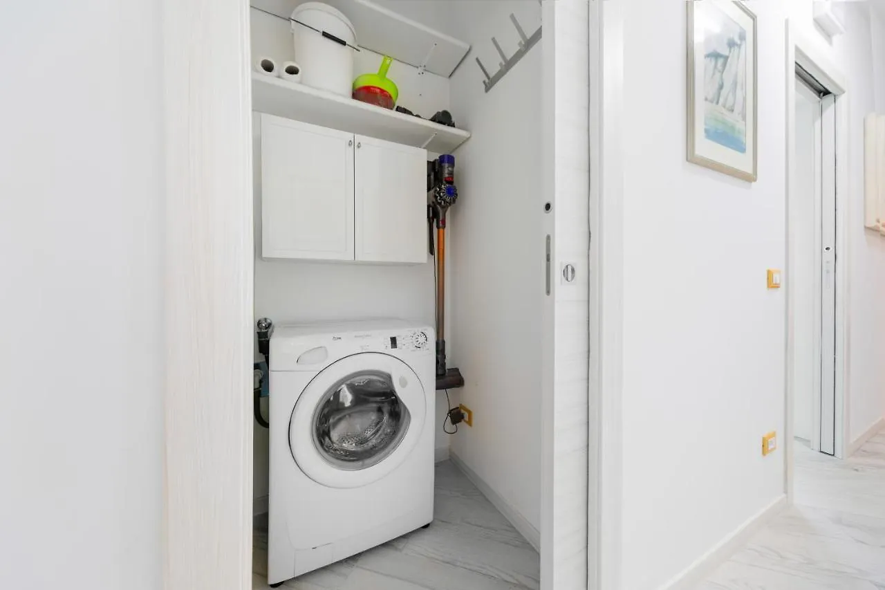 Ur-Nest Donato Creti Apartment Bologna Italy