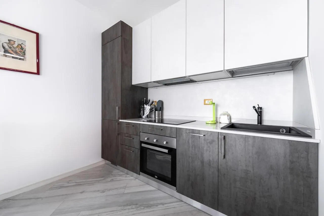 Ur-Nest Donato Creti Daire Bolonya İtalya
